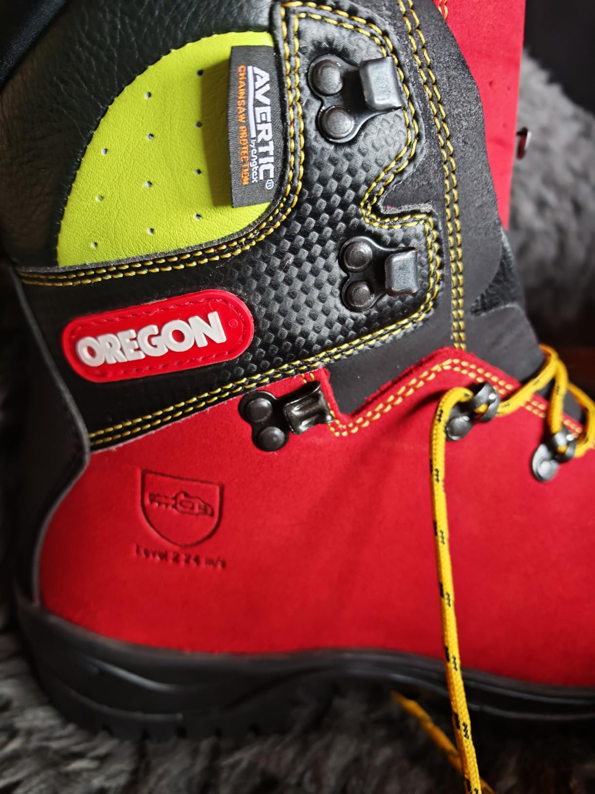 Oregon Protect PRO bottes de sécurité tronçonneuse pointure 42 EU
